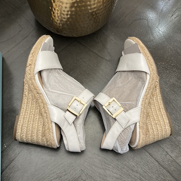 LIFESTRIDE Tango Wedge Espadrilles - Picture 7 of 13